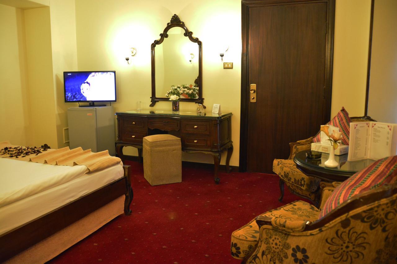 Jerusalem International Hotel Amman Esterno foto